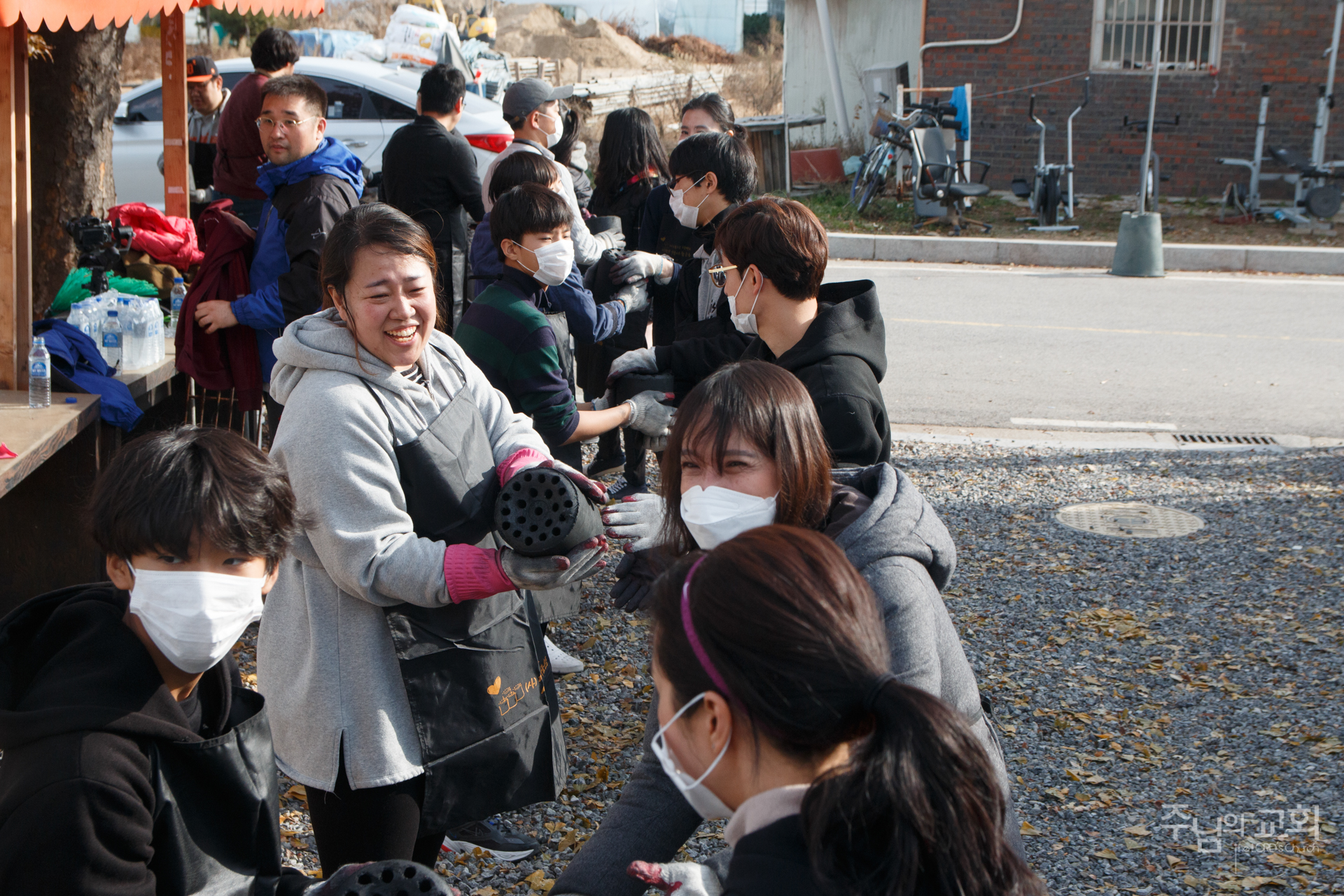 Sharing briquette